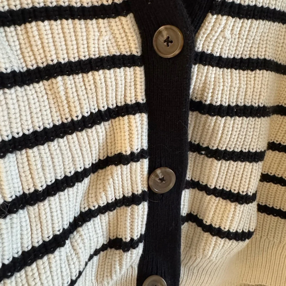 Quince Organic Cotton Fisherman Cardigan Sweater - Picture 3 of 5